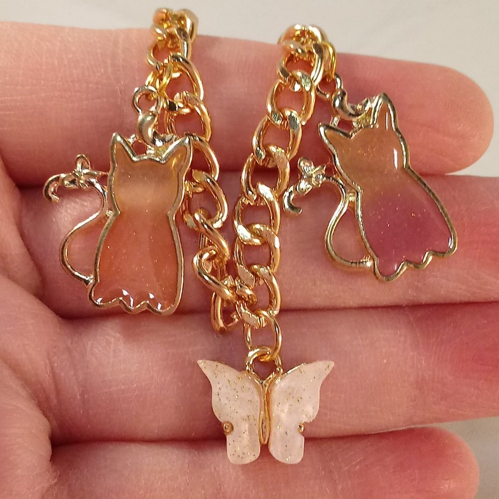 Yellow Gold Plated Mystic Cat Butterfly Charm Chain Bracelet Women's Party Gift - Picture 2 of 5